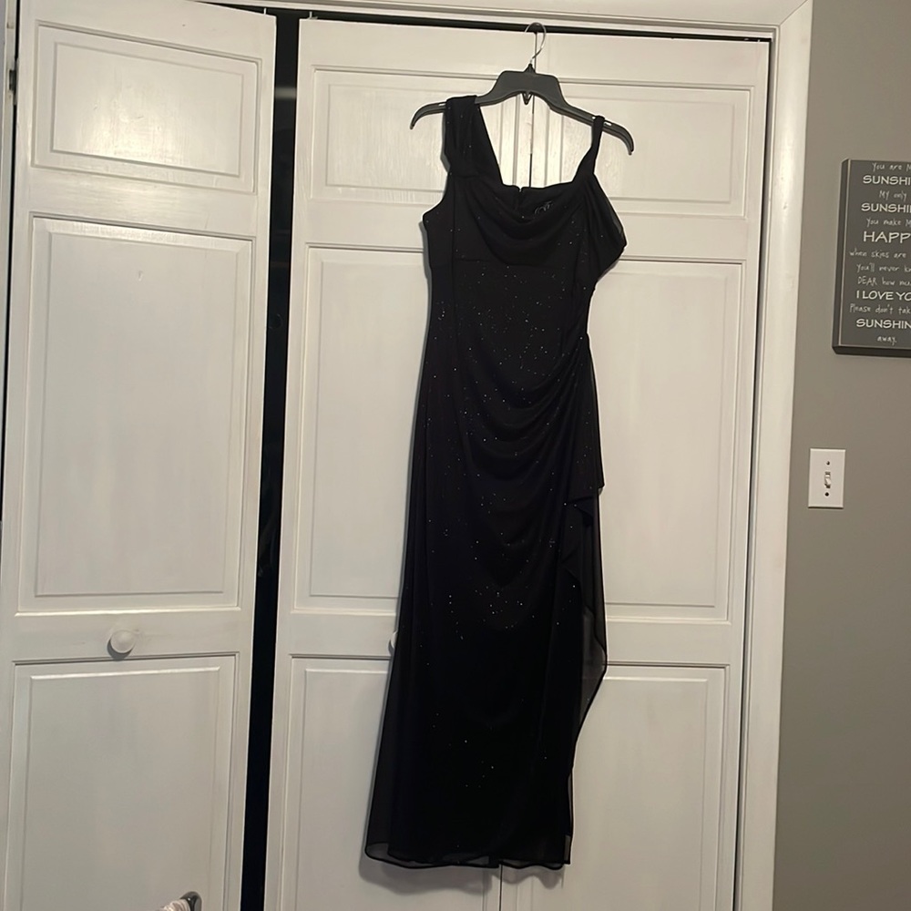 Alex Evening - Macys size 12